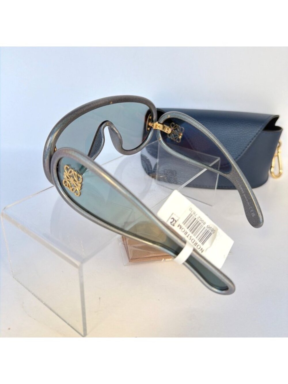 LOEWE Wave Shield sunglasses Mask Style 100% UV Protection - Picture 3 of 14